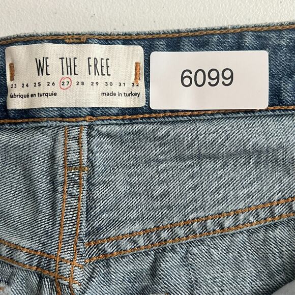 We The Free Jeans Womens Size 27 Mid Rise Distressed With Raw Hem Button Fly - Picture 7 of 10